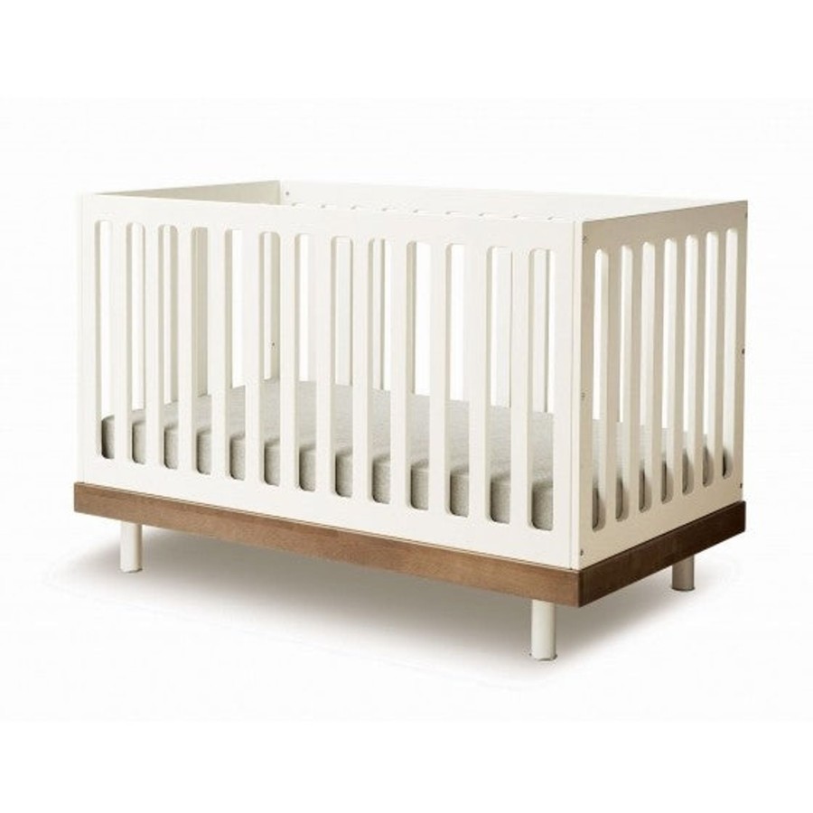 Interiors Chevron Down Icon Oeuf NYC | Oeuf Classic Crib Walnut