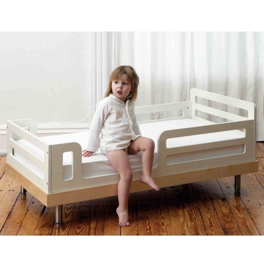 Interiors Chevron Down Icon Oeuf NYC | Oeuf Nyc Classic Toddler Bed Birch