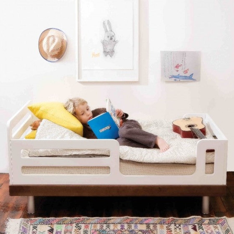 Interiors Chevron Down Icon Oeuf NYC | Oeuf Nyc Classic Toddler Bed Walnut